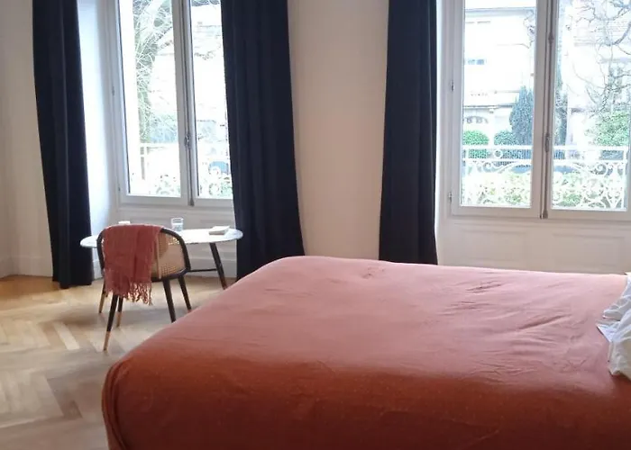 Отель Les Penates